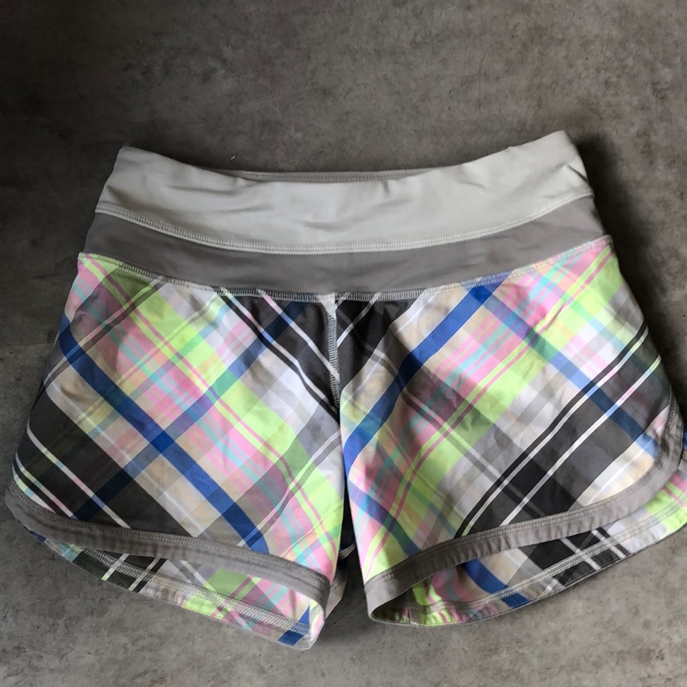 Lululemon plaid shorts with liner